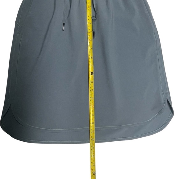 Lululemon On The Fly Skirt *21" size 6 NWOT - Picture 4 of 6